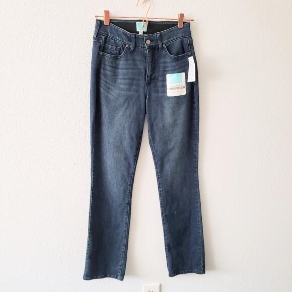 Martha Stewart Straight Leg Distressed Jeans Size 4 - Picture 1 of 6